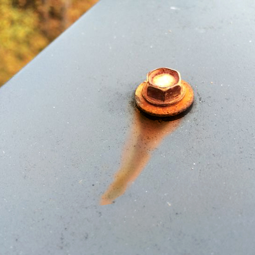 Soveltuuko kateruuvi ulkokäyttöön?