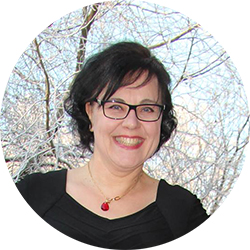 Maarit Talvitie iloitsee KINGI® kateruuvikisan voitosta